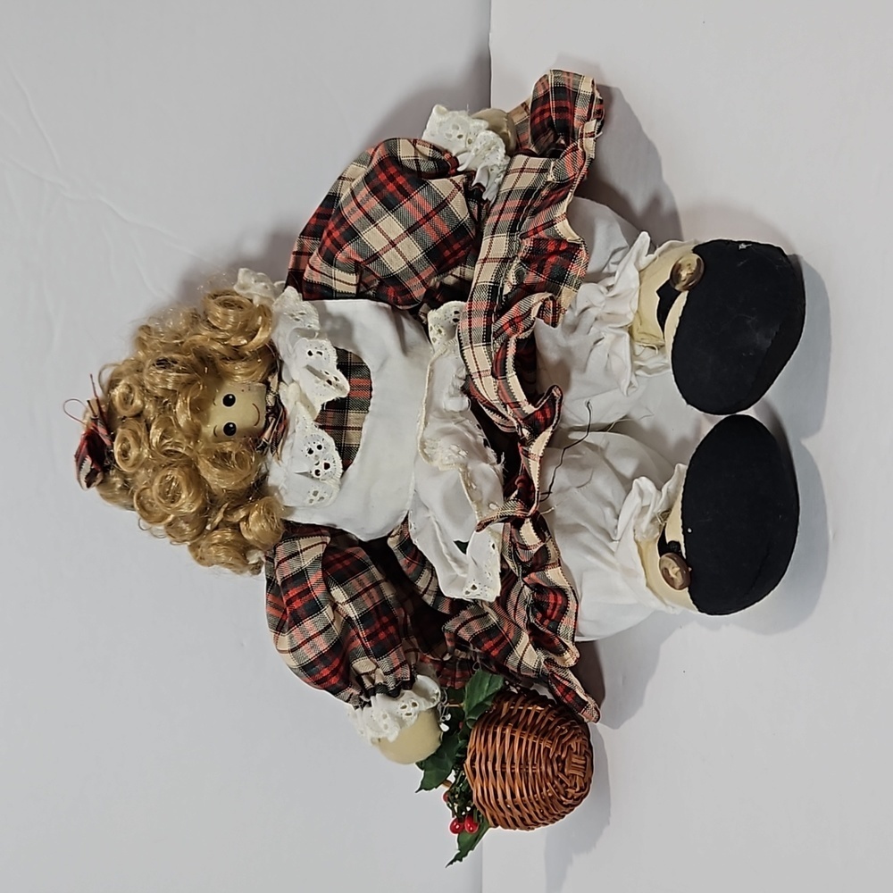 House of Lloyd Christmas Around the World Cloth Doll Katy Beth Weighted Bottom